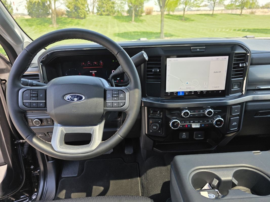 Used 2025 Ford F350 Lariat w/ Camper Package AWD/4WD image 19