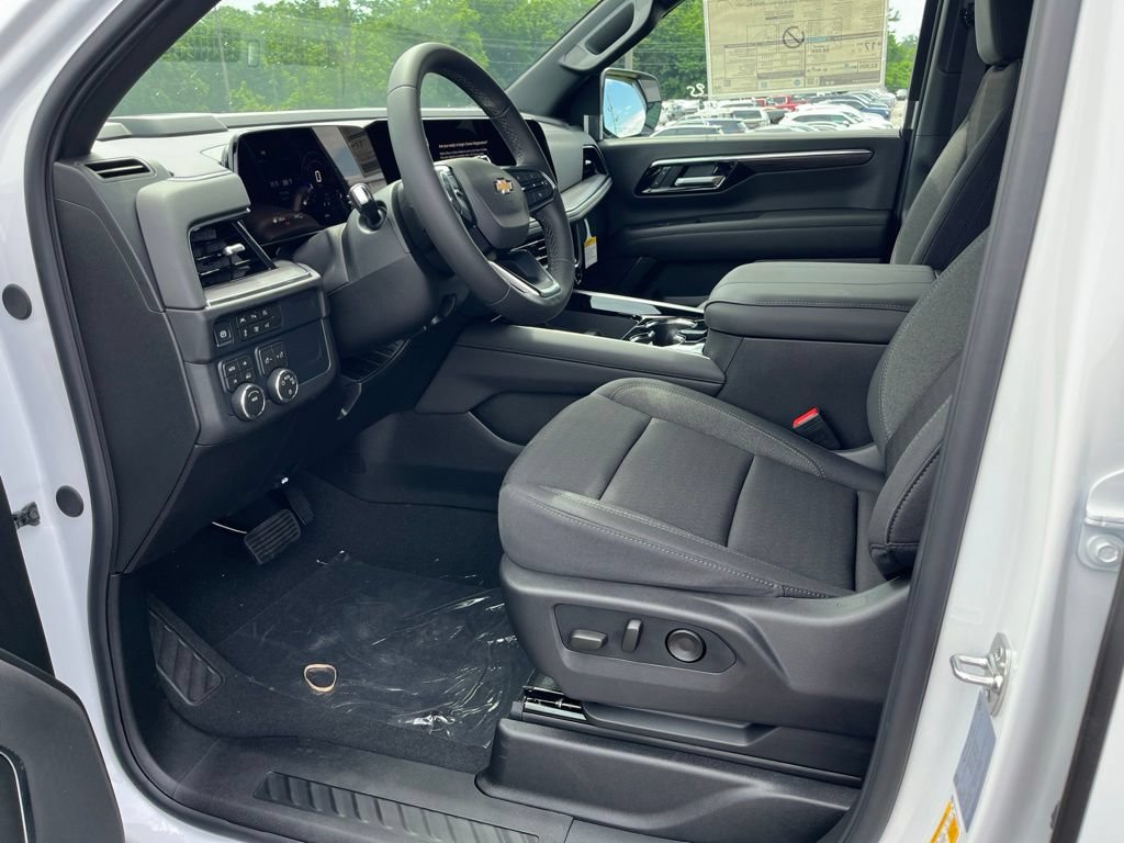 New 2026 Chevrolet Tahoe LS AWD/4WD image 5