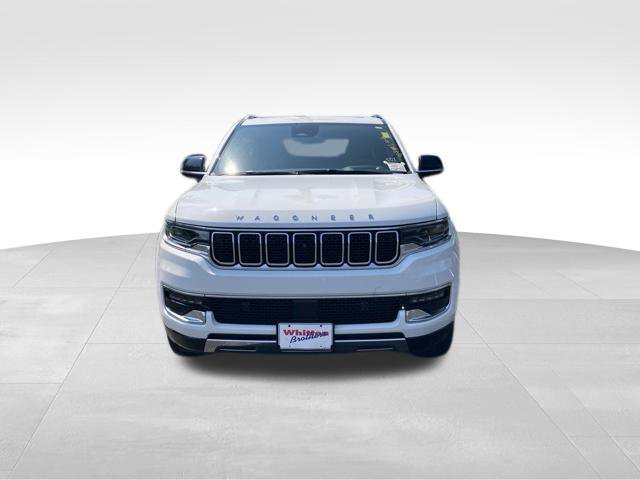 Used 2025 Jeep Wagoneer Series III w/ Premium Group I AWD/4WD image 4