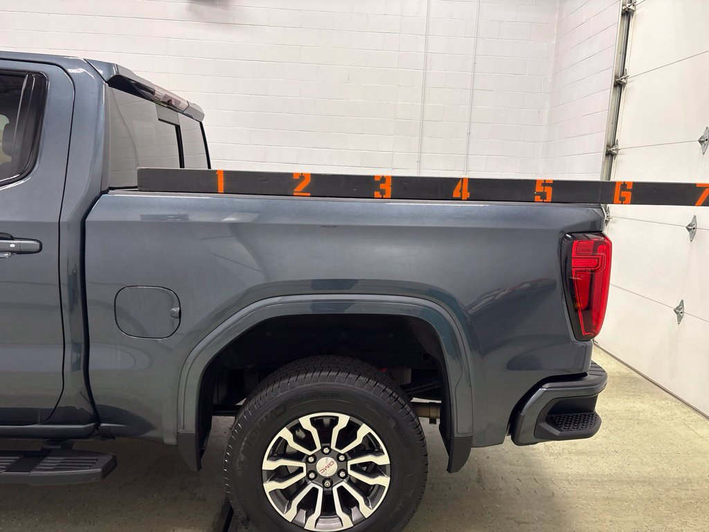 Used 2019 GMC Sierra 1500 AT4 w/ Off Road Performance Package AWD/4WD image 13