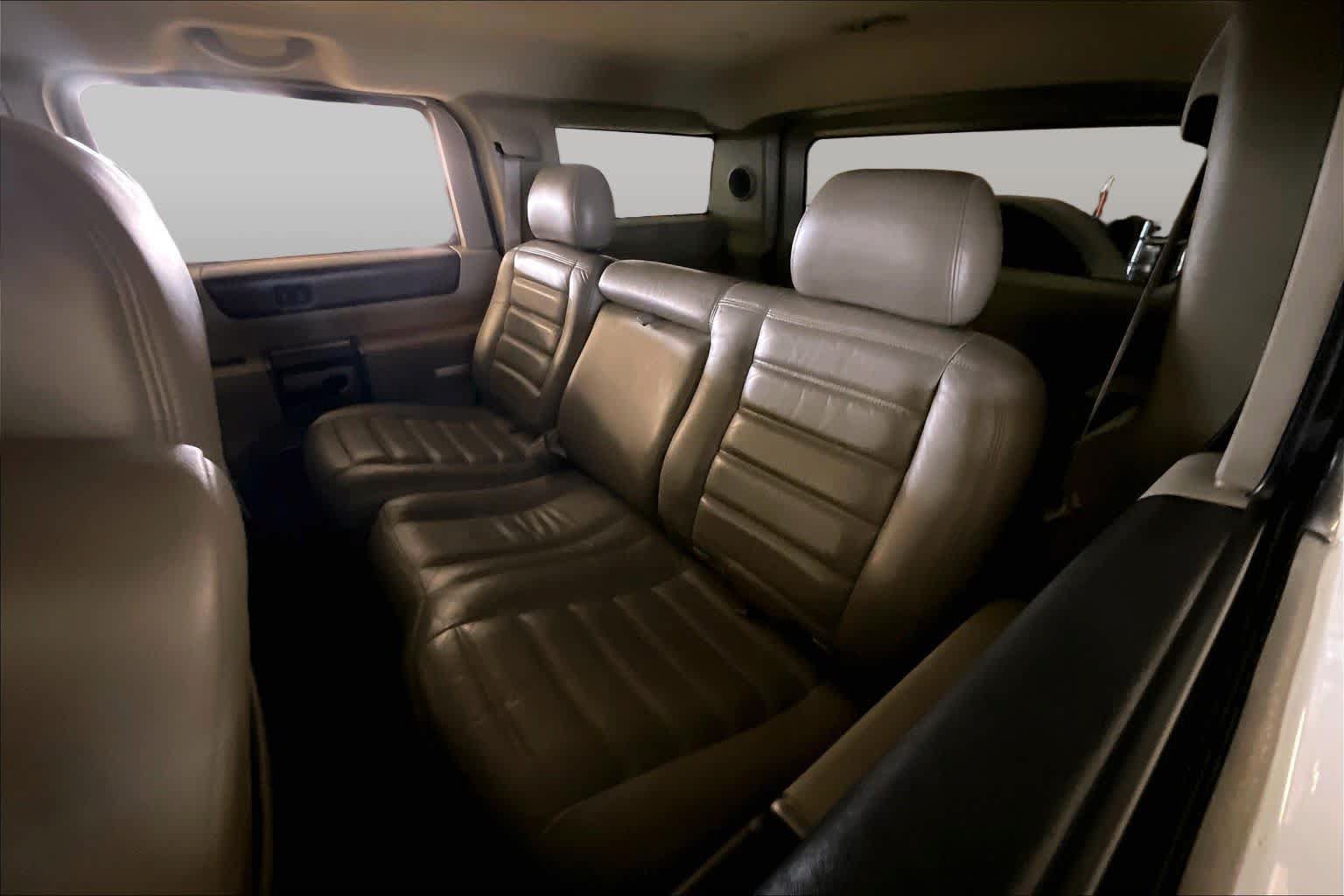Used 2003 HUMMER H2 w/ Preferred Equipment Group AWD/4WD image 17