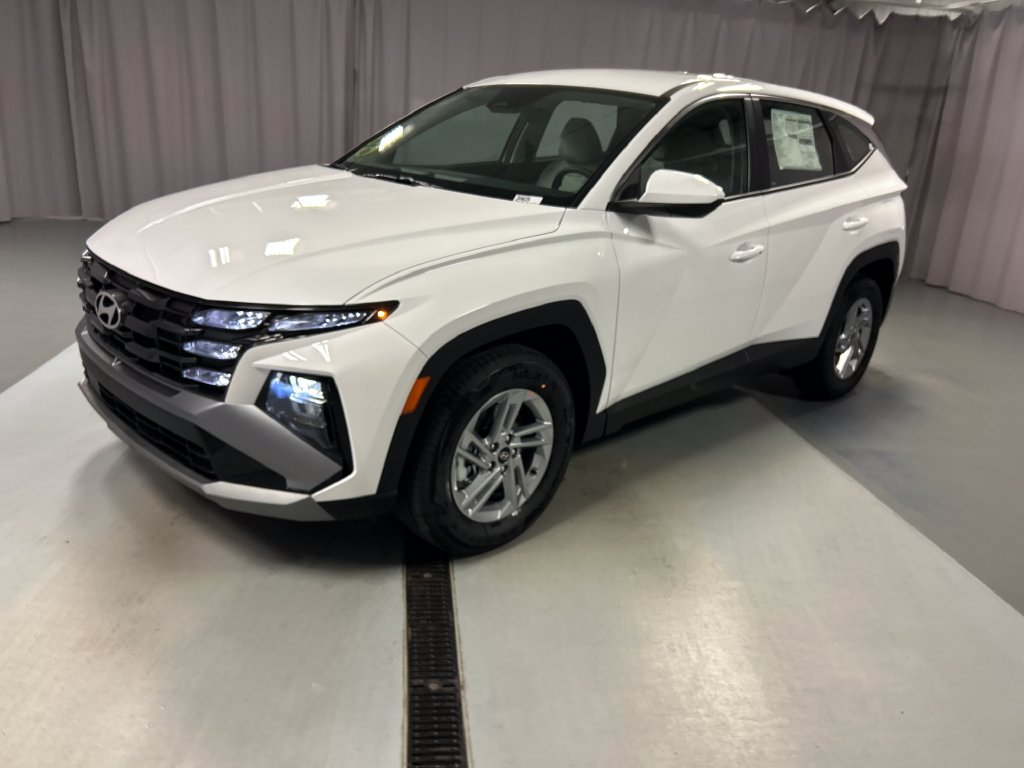 New 2026 Hyundai Tucson SE FWD image 3