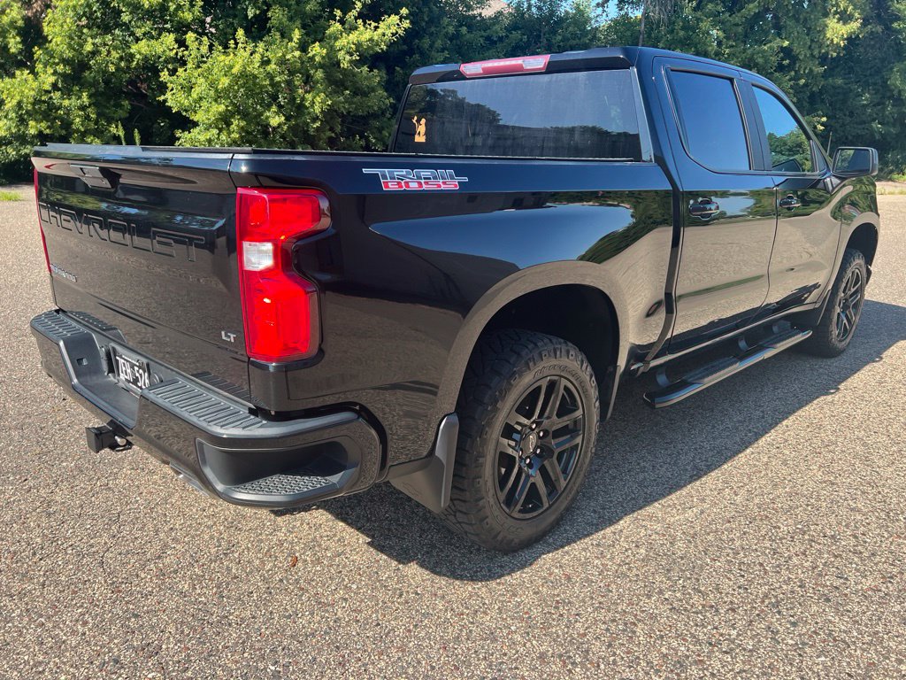 Used 2021 Chevrolet Silverado 1500 LT Trail Boss w/ Bed Protection Package AWD/4WD image 3
