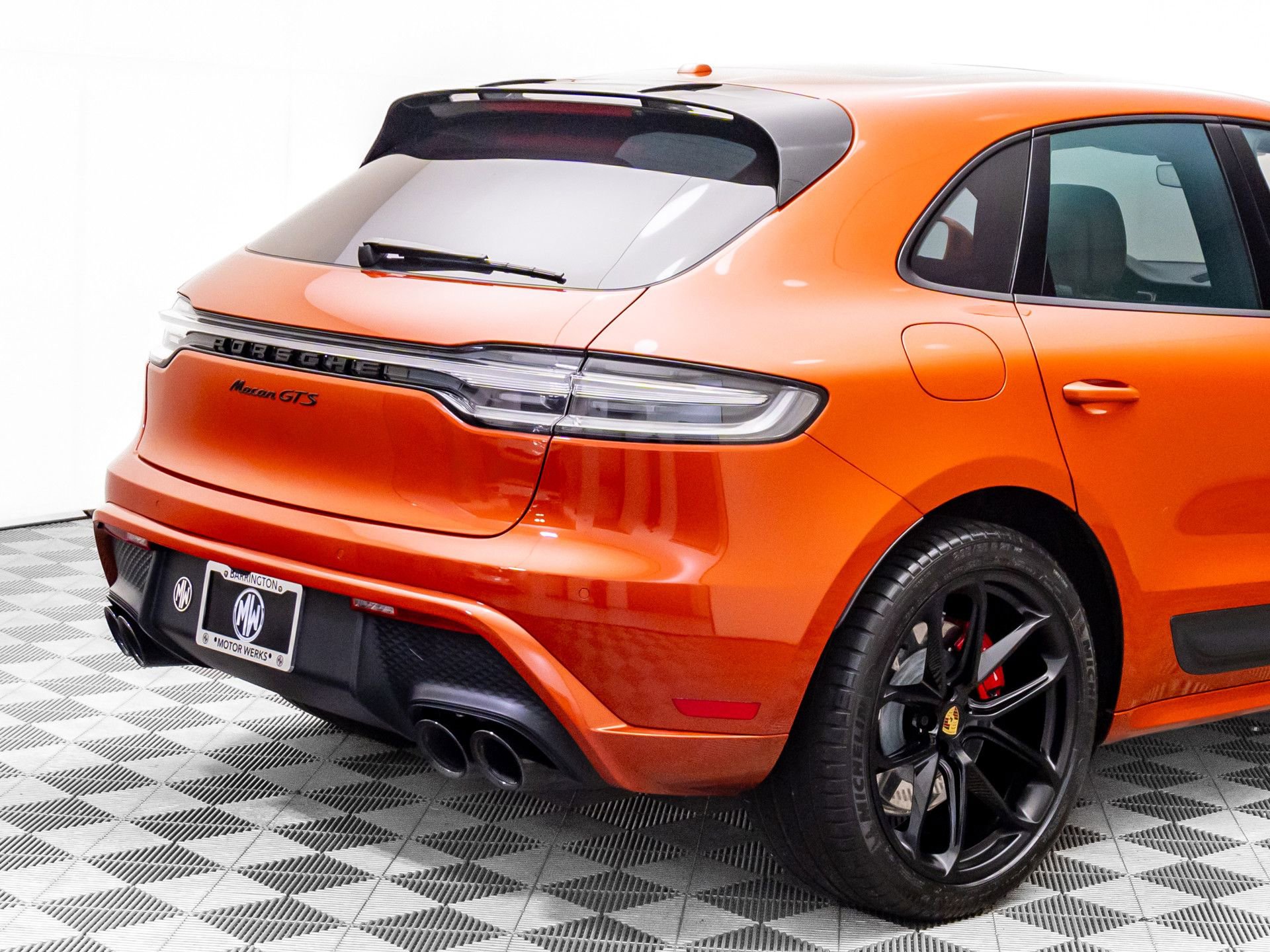 Certified 2022 Porsche Macan GTS AWD/4WD image 29