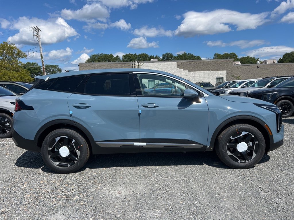 New 2026 Kia Sportage S image 4