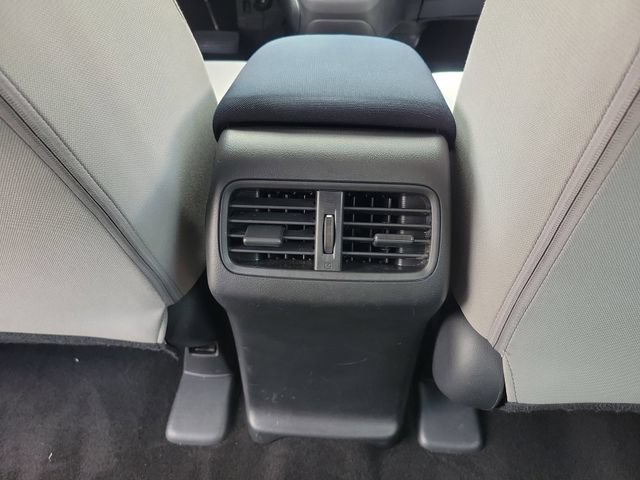 Used 2016 Honda CR-V LX image 11