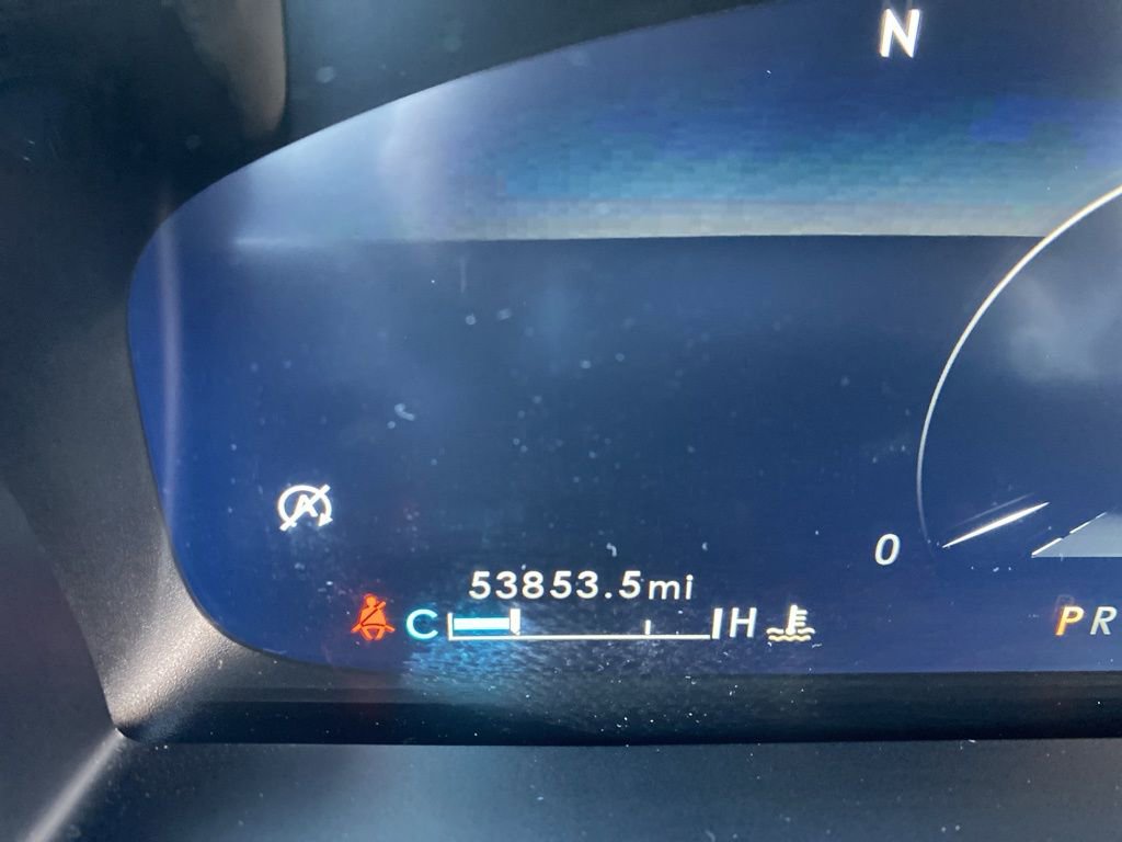 Used 2021 Lincoln Nautilus FWD w/ Equipment Group 101A image 4