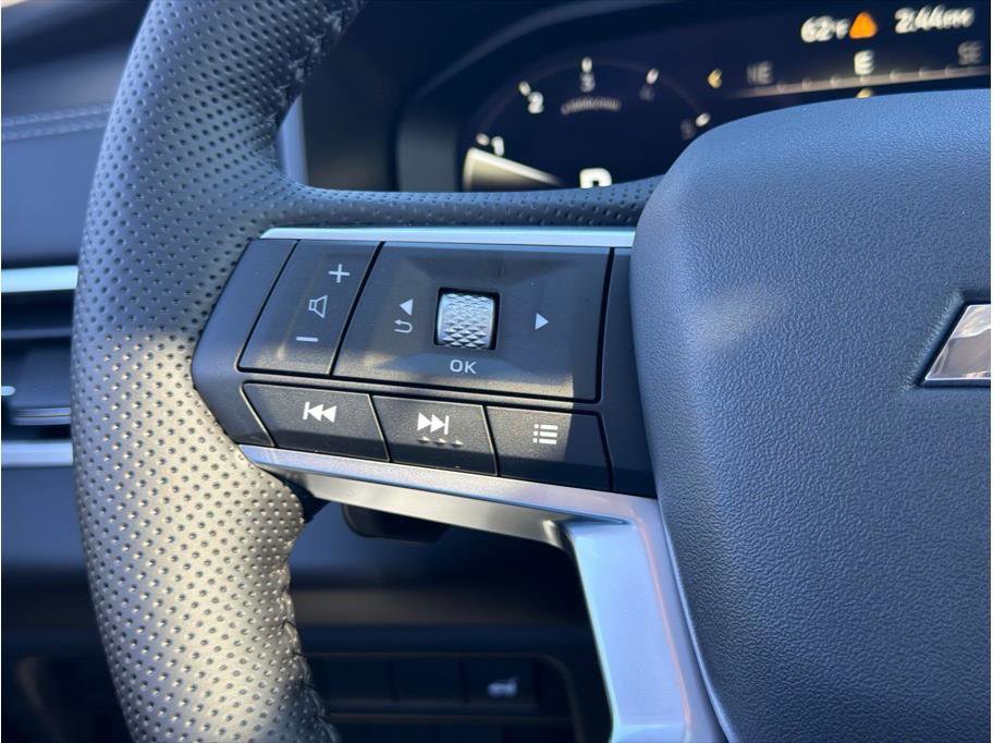 New 2026 Mitsubishi Outlander LE image 17