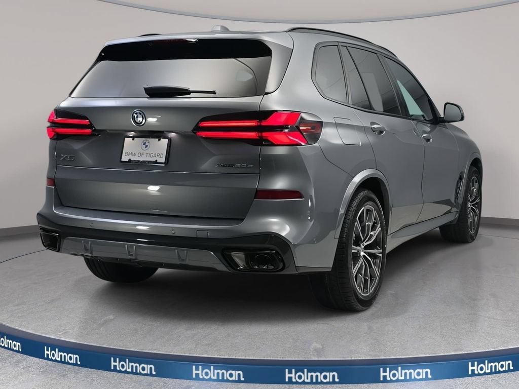 New 2026 BMW X5 xDrive50e w/ M Sport Package AWD/4WD image 5