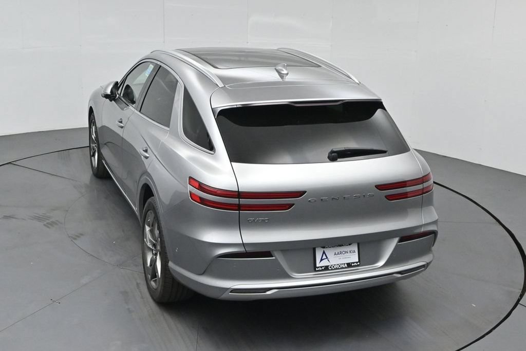Used 2025 Genesis Electrified GV70 w/ Prestige Package AWD/4WD image 49