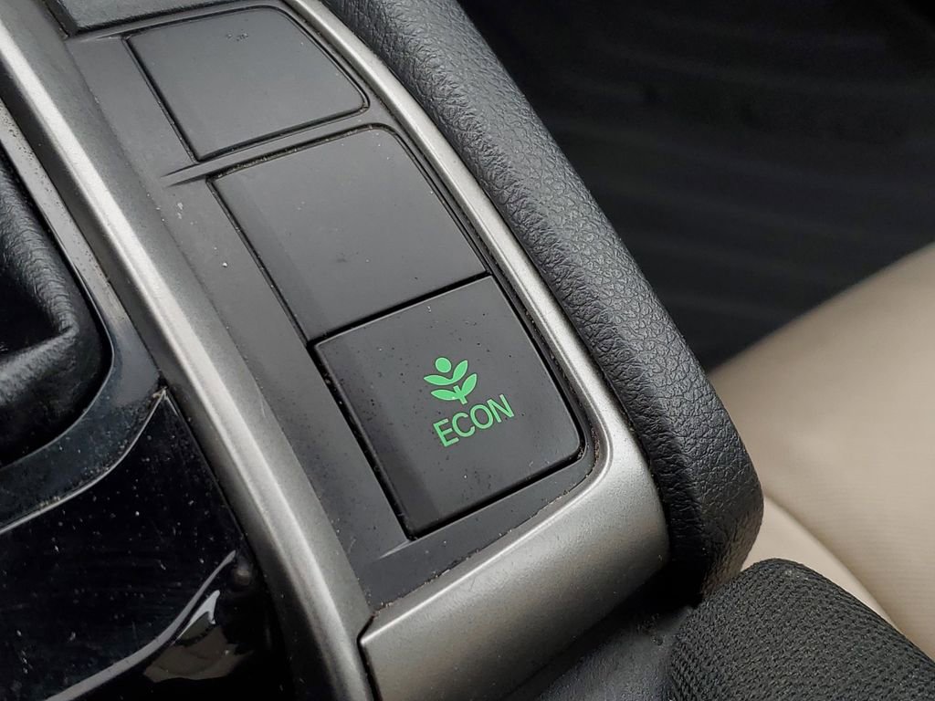 Used 2019 Honda Civic EX image 29