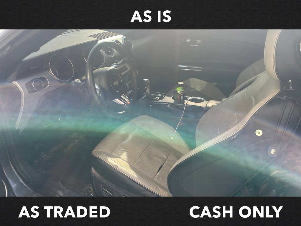 Used 2015 Ford Mustang GT Premium w/ Equipment Group 401A RWD image 8