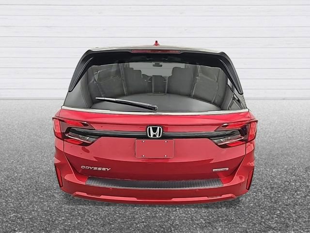 New 2026 Honda Odyssey Touring image 3