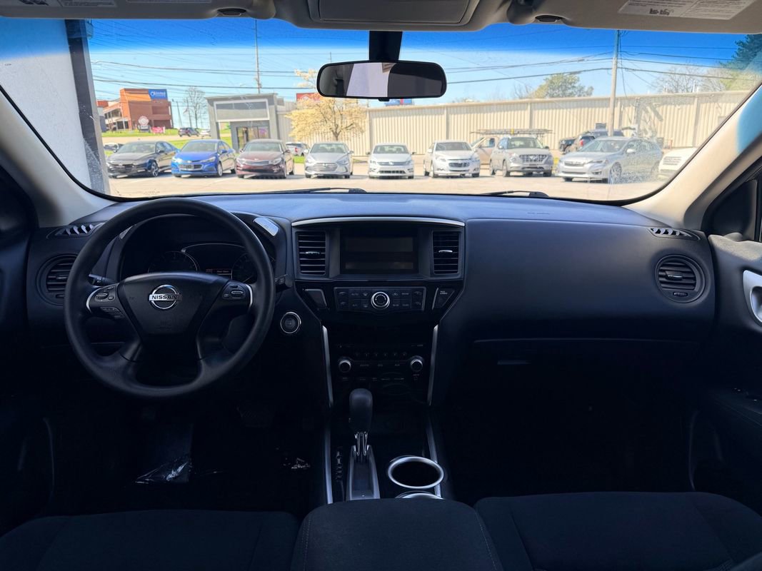 Used 2016 Nissan Pathfinder S image 20