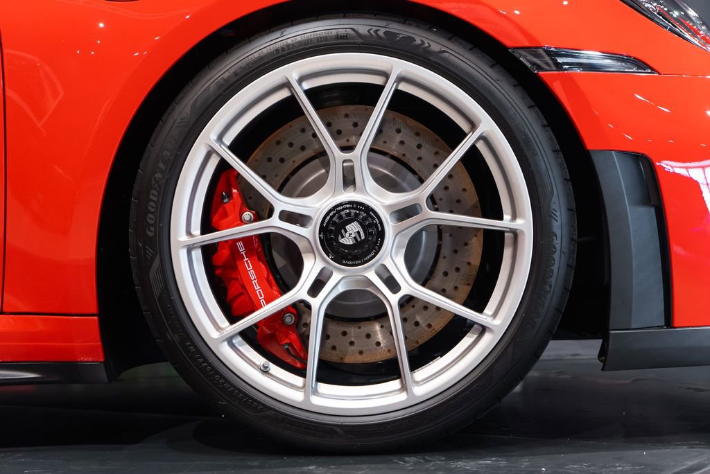 Used 2026 Porsche 911 GT3 RWD image 14