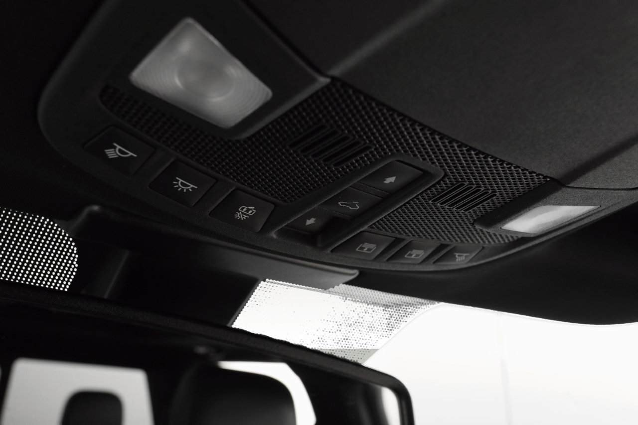 Used 2016 Ford F150 Lariat w/ Equipment Group 502A Luxury image 18