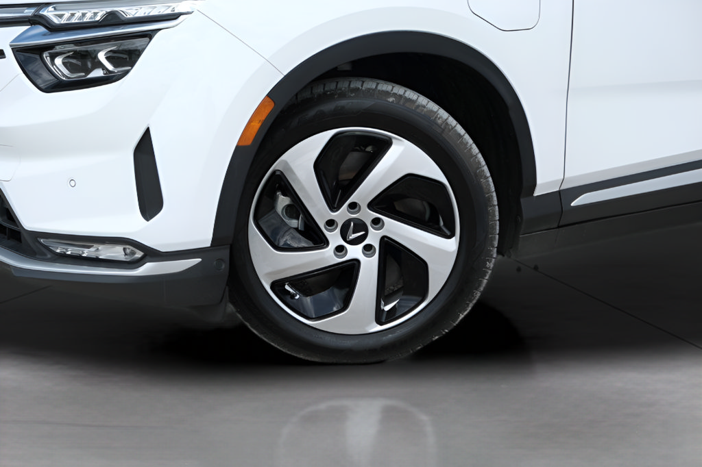 New 2025 VinFast VF 8 Eco AWD/4WD image 34