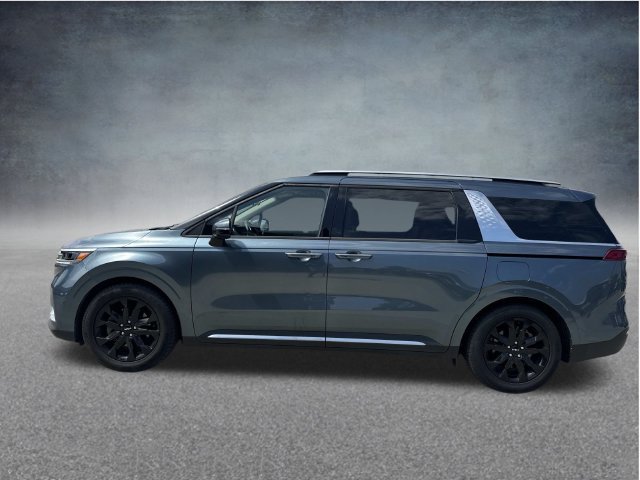 Used 2022 Kia Carnival SX FWD image 5