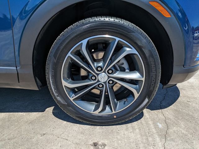 Used 2020 Buick Encore GX Essence w/ Advanced Technology Package FWD image 11