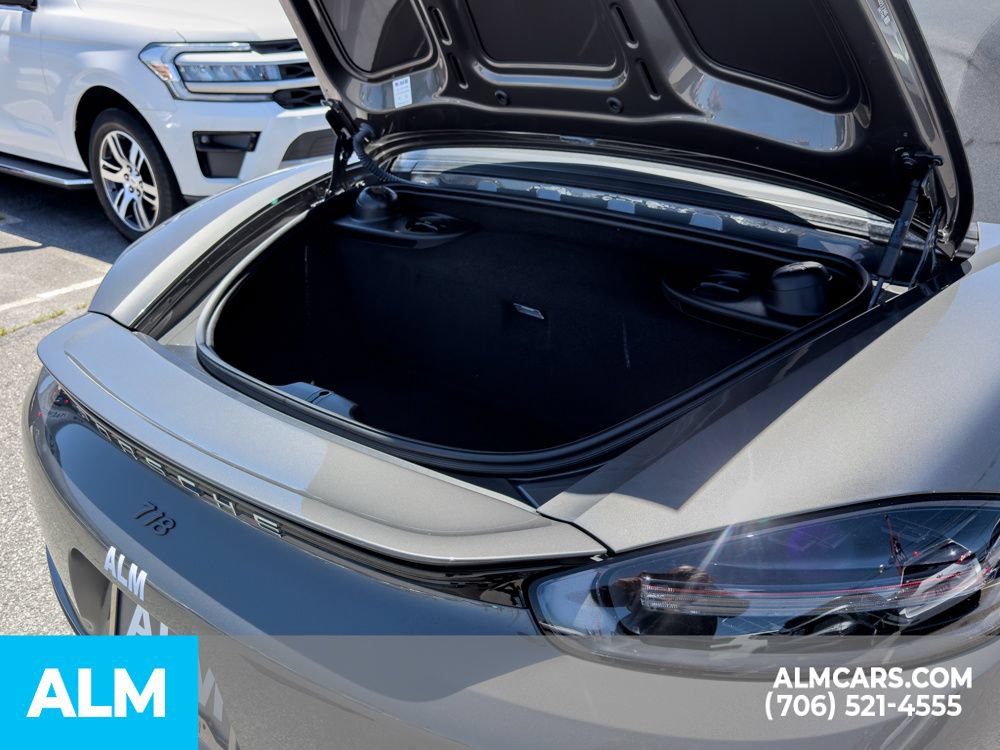 Used 2019 Porsche 718 Boxster RWD image 29