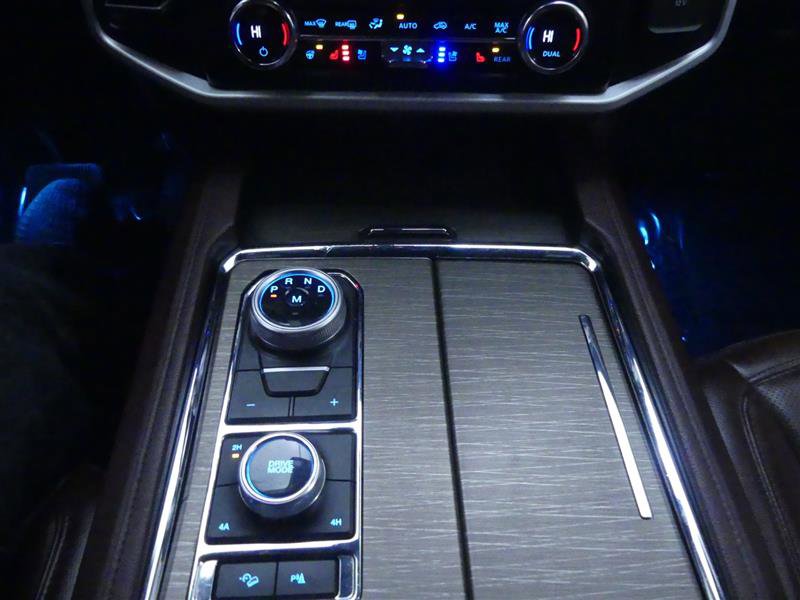 Used 2022 Ford Expedition Max Limited image 15