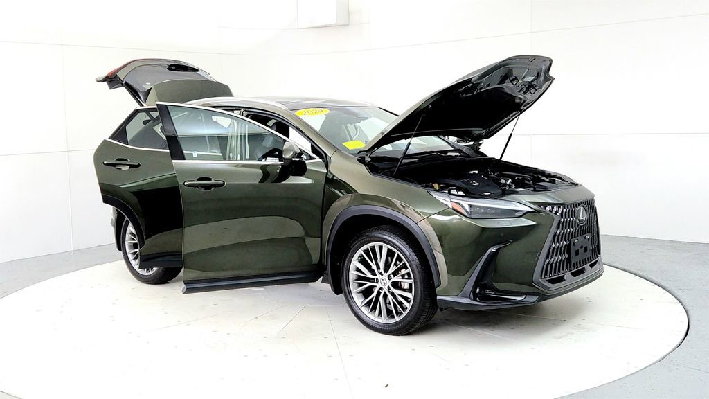 Used 2024 Lexus NX 350 AWD w/ Vision Package image 12