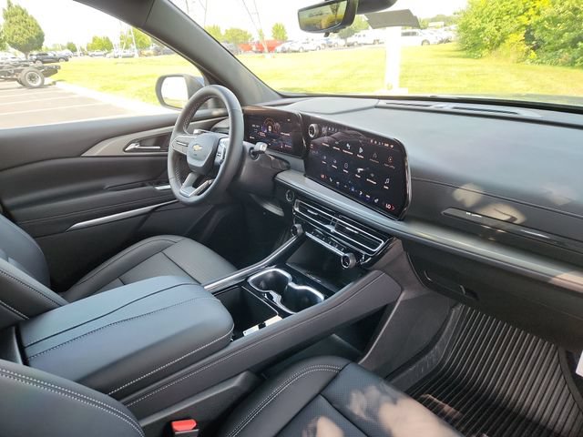 New 2026 Chevrolet Traverse LT w/ Driver Confidence Package FWD image 20