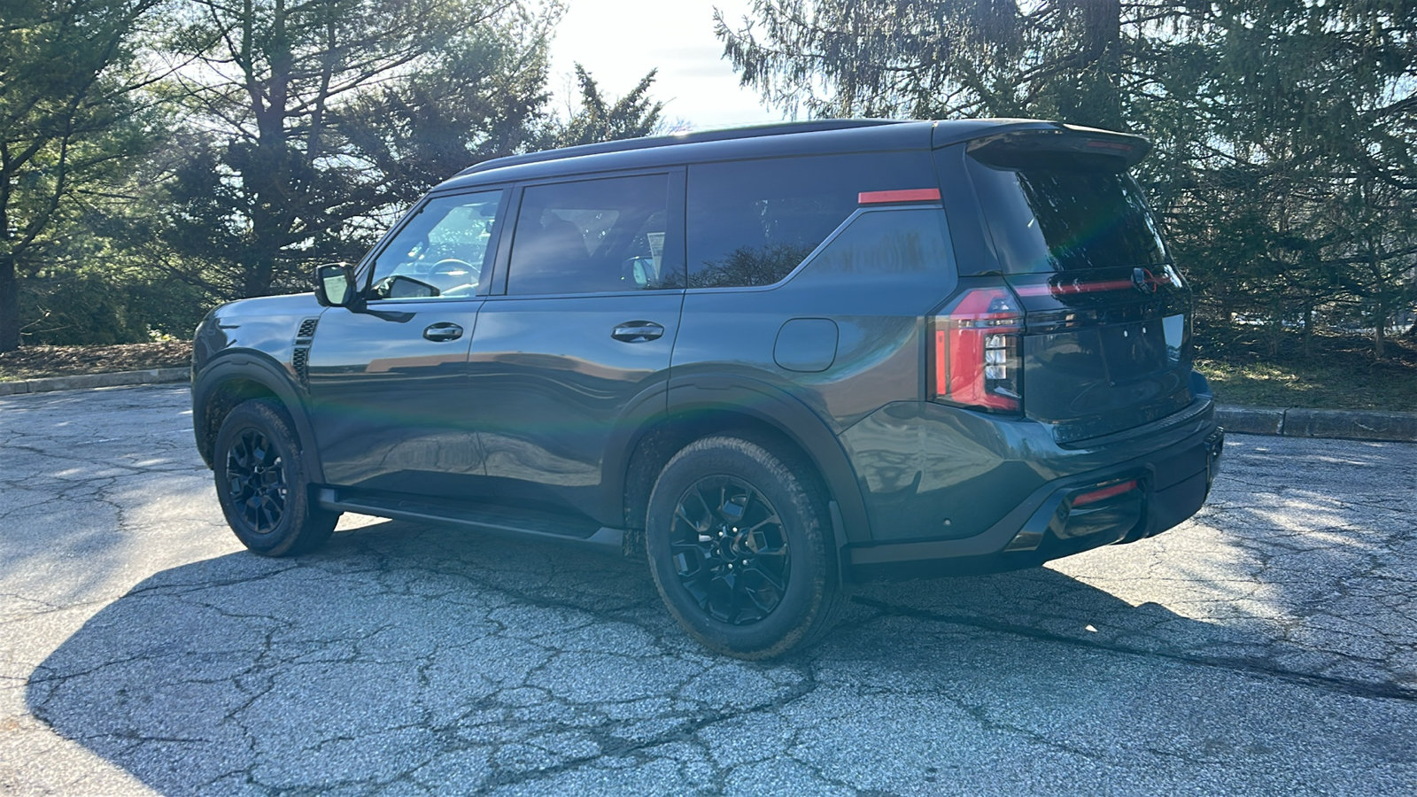New 2026 Nissan Armada PRO-4X w/ Captain's Chari Seat Package AWD/4WD image 5