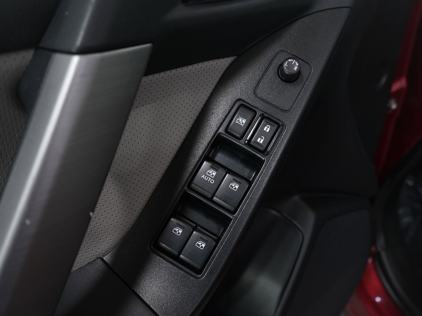 Used 2015 Subaru Forester 2.5i Limited image 20