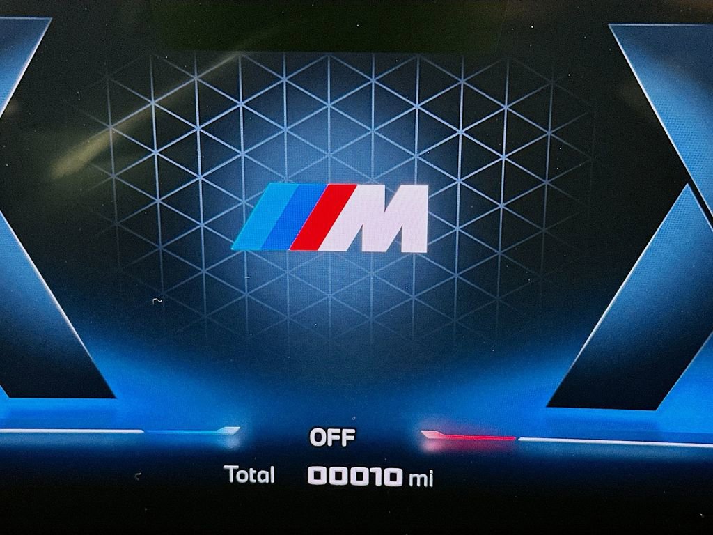 New 2026 BMW X6 M60i image 16