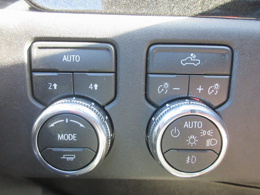 New 2026 GMC Sierra 1500 Elevation image 17