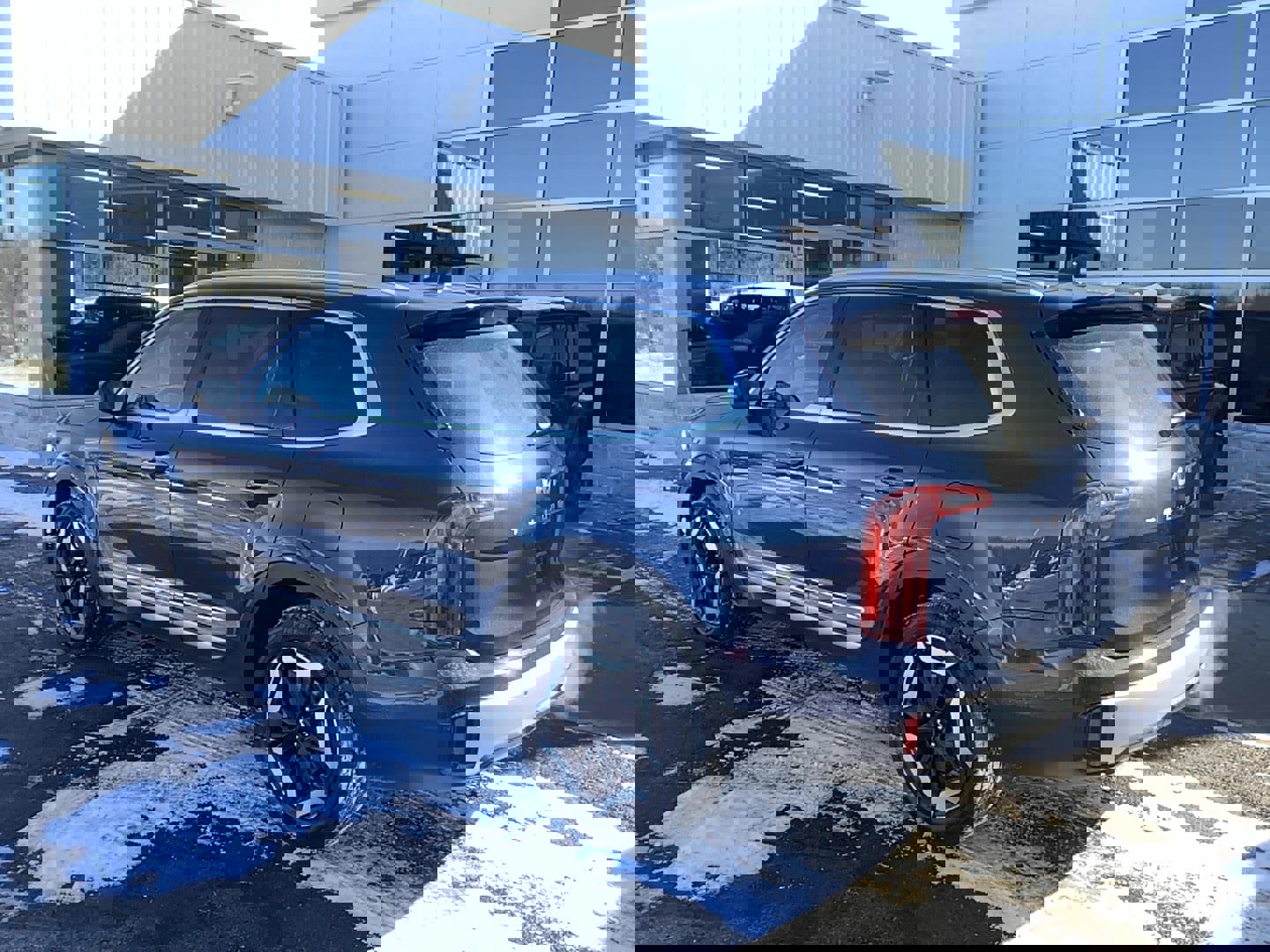 Used 2023 Kia Telluride S image 6