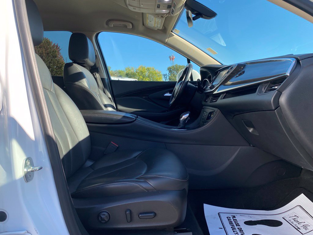 Used 2018 Buick Envision Essence FWD image 40