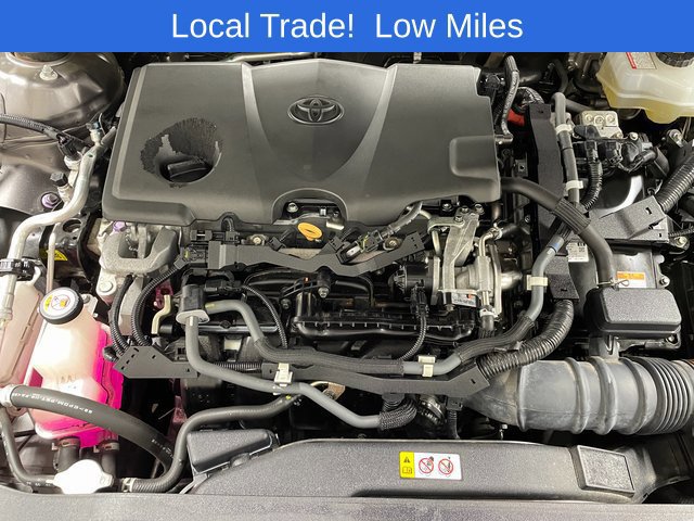 Used 2020 Toyota Camry XLE FWD image 23