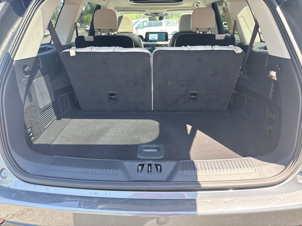 Used 2025 Lincoln Aviator Reserve w/ Jet Appearance Package image 27