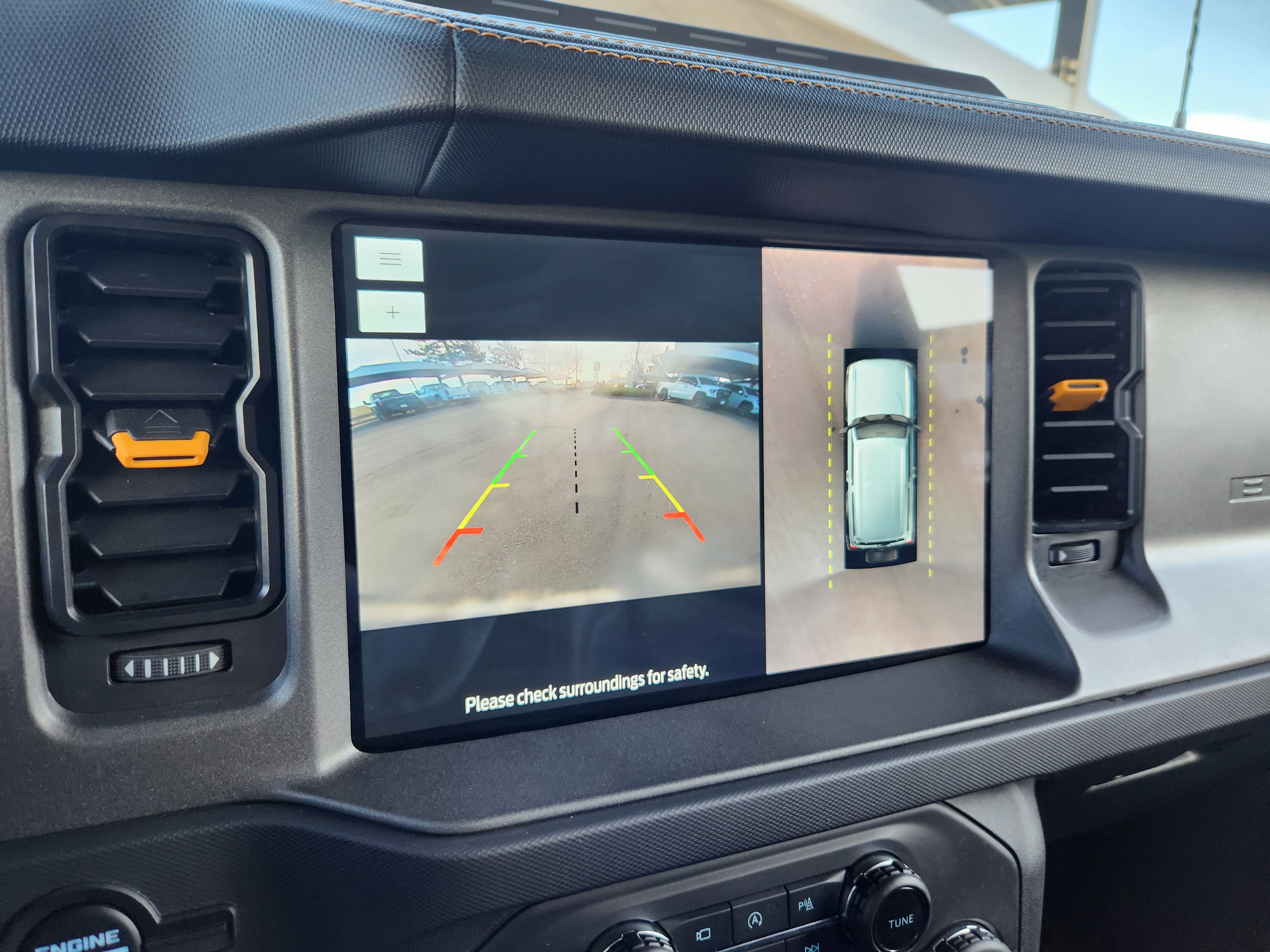 Used 2024 Ford Bronco Badlands image 31