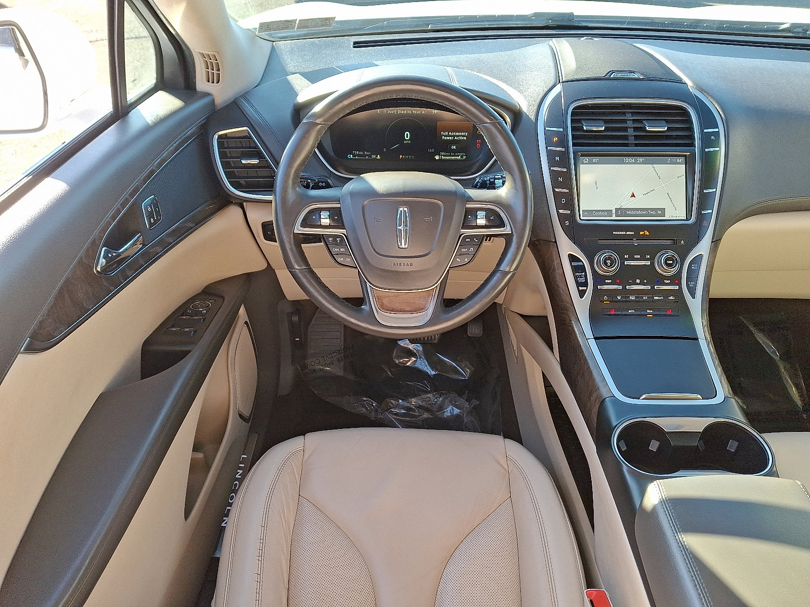 Used 2019 Lincoln Nautilus Select image 11