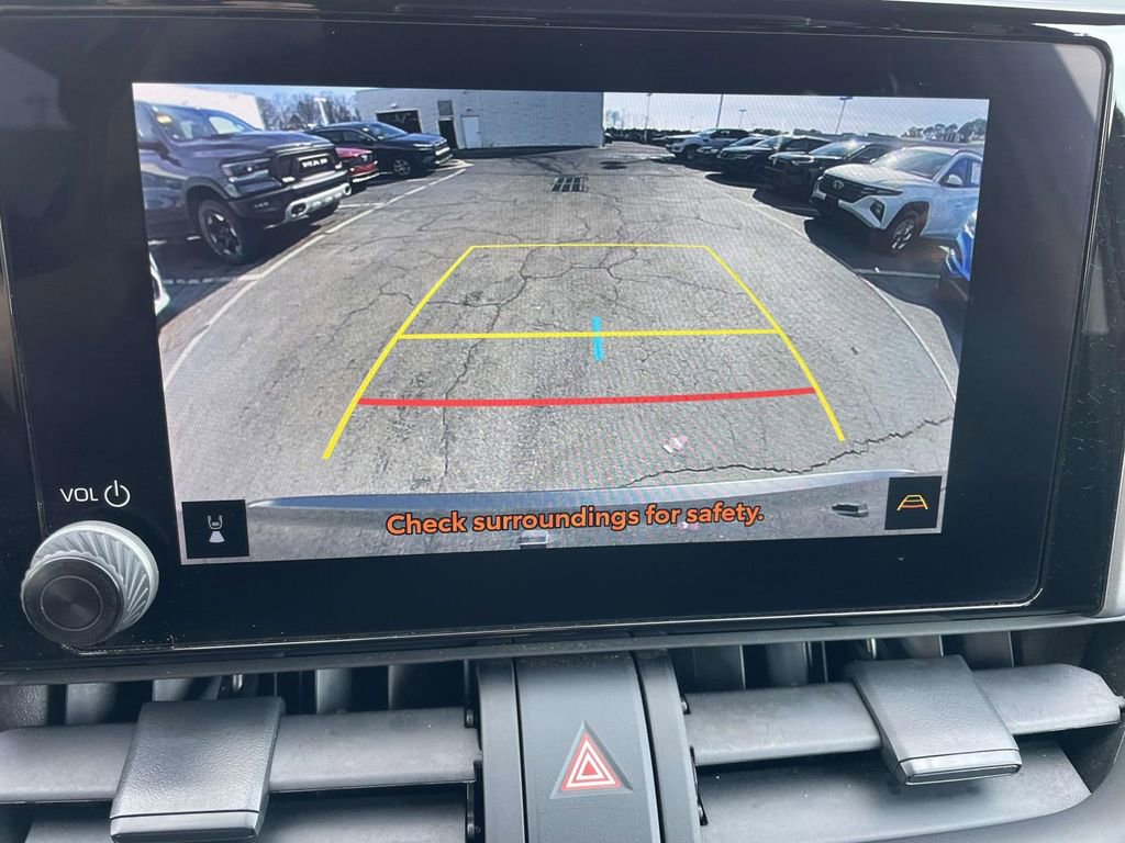 Used 2024 Toyota RAV4 AWD Hybrid image 39