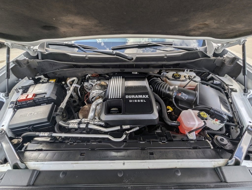 Used 2024 Chevrolet Silverado 1500 ZR2 w/ Technology Package image 26