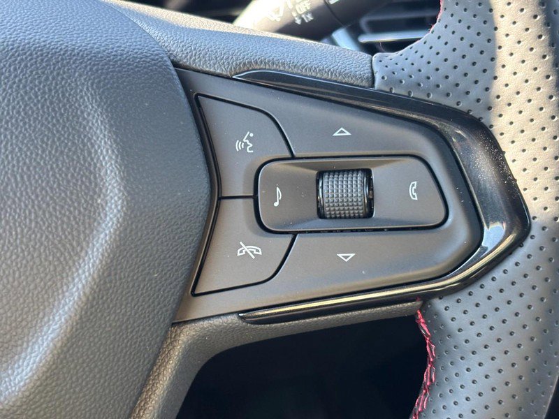 New 2026 Chevrolet Trax RS image 13