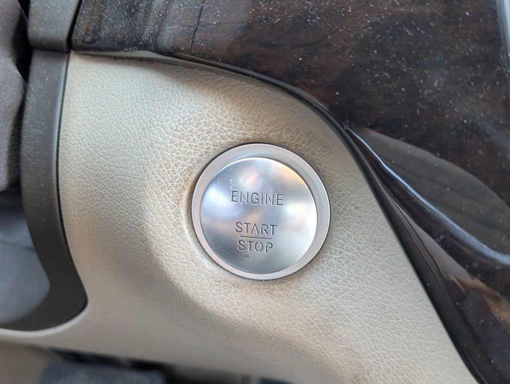 Used 2013 Mercedes-Benz ML 350 BlueTEC 4MATIC image 18