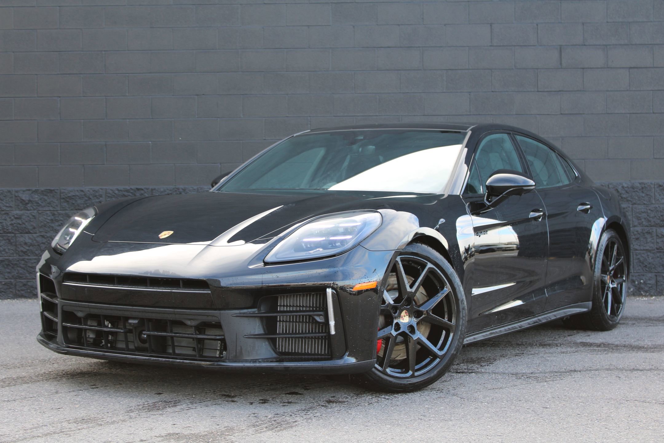 New 2026 Porsche Panamera 4S