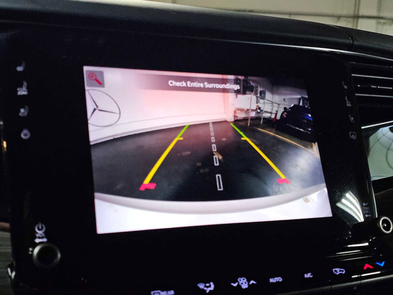 Used 2022 Jeep Wagoneer Series II w/ Premium Group I AWD/4WD image 26