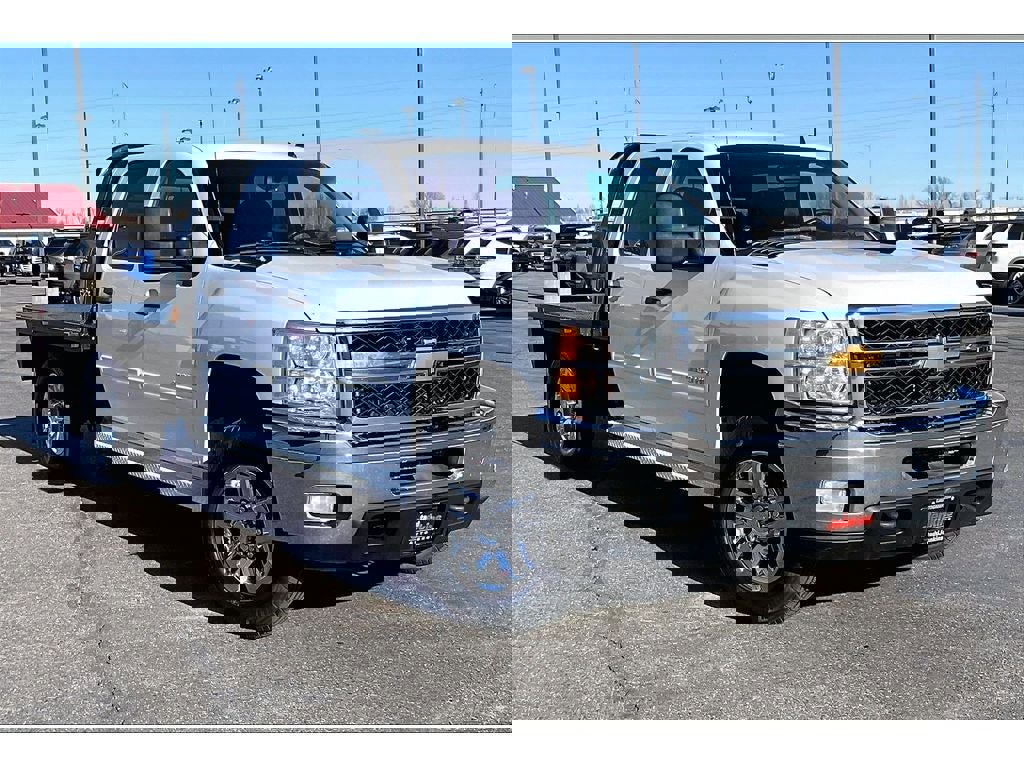 Used 2013 Chevrolet Silverado 3500 LT video 2