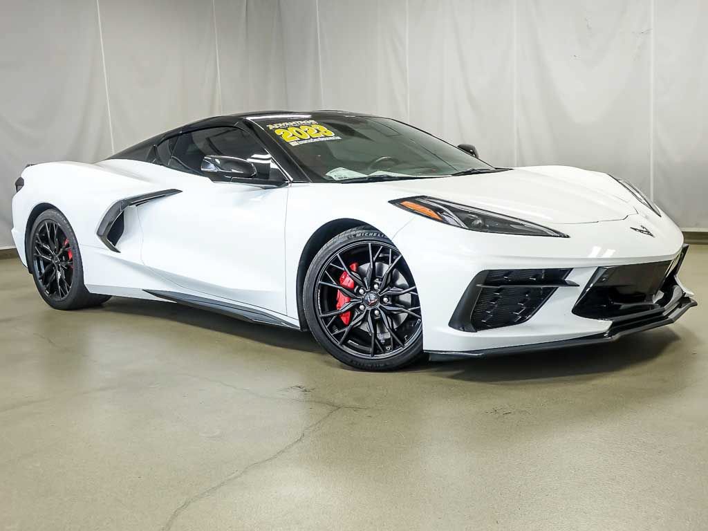 Used 2023 Chevrolet Corvette Stingray Preferred Cpe w/ Battery Protection Package RWD image 2