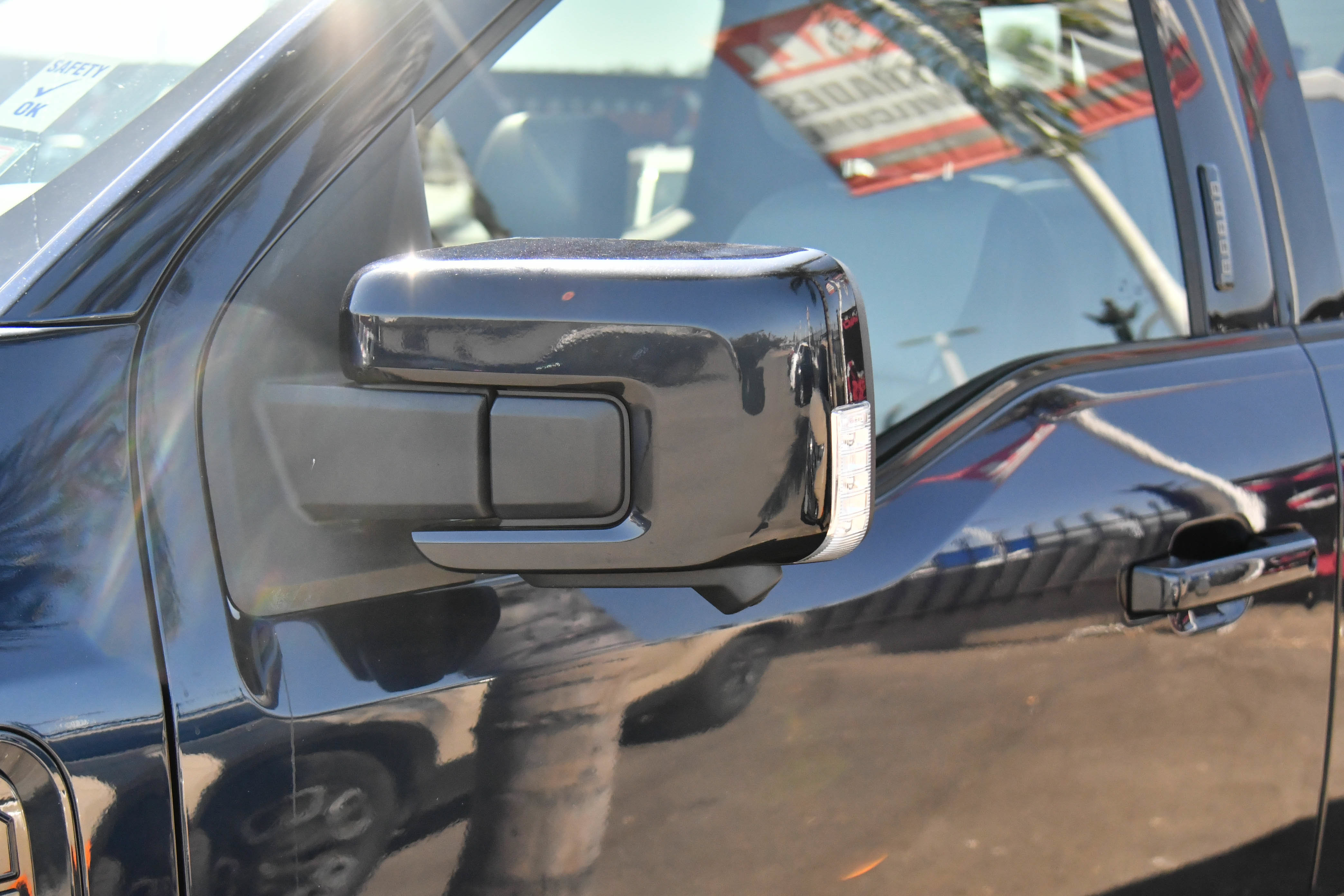 Used 2022 Ford F150 Lightning Lariat AWD/4WD image 14