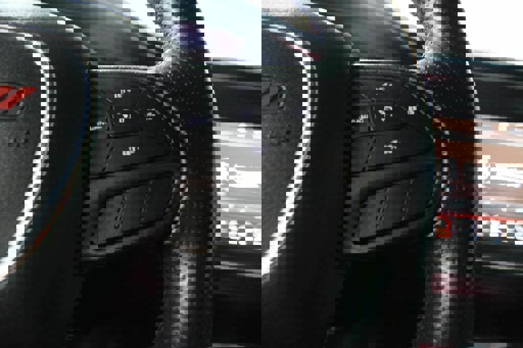 Used 2022 Dodge Challenger GT w/ Plus Package image 31