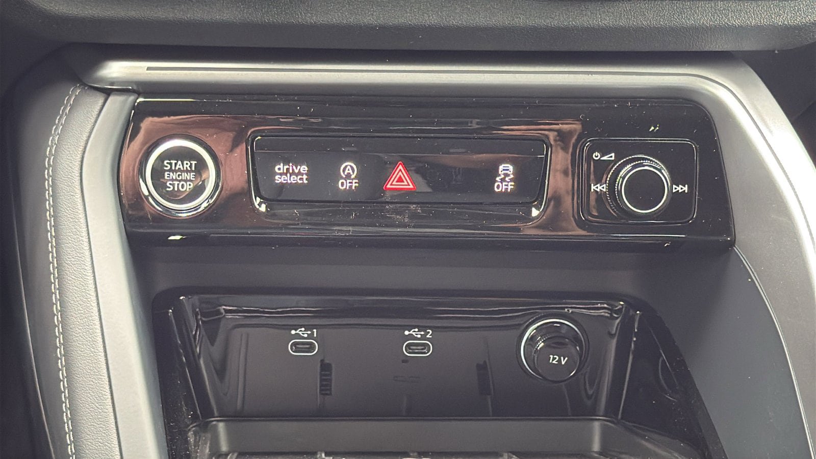 New 2026 Audi Q5 Premium Plus AWD/4WD image 25