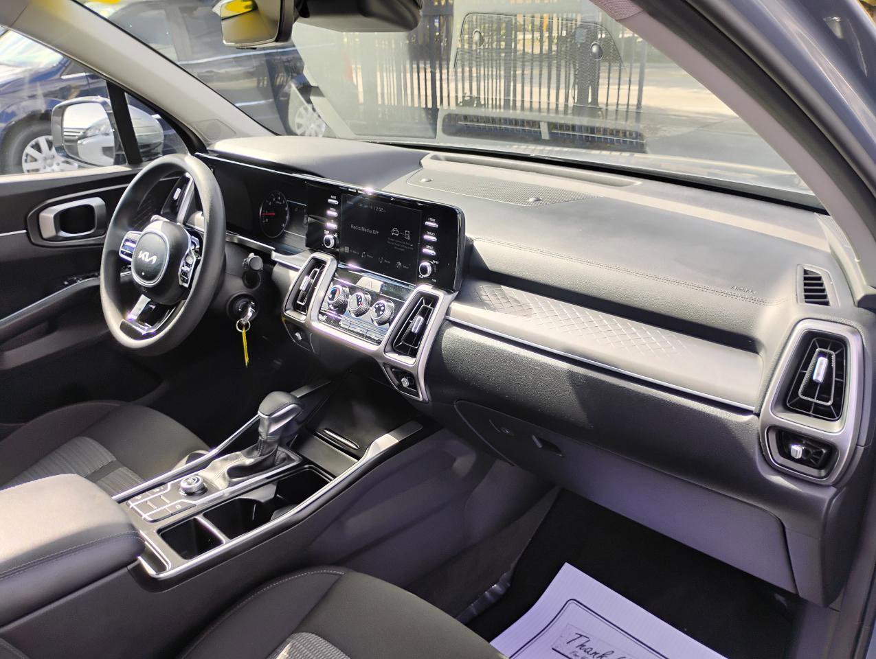 Used 2023 Kia Sorento LX FWD image 63