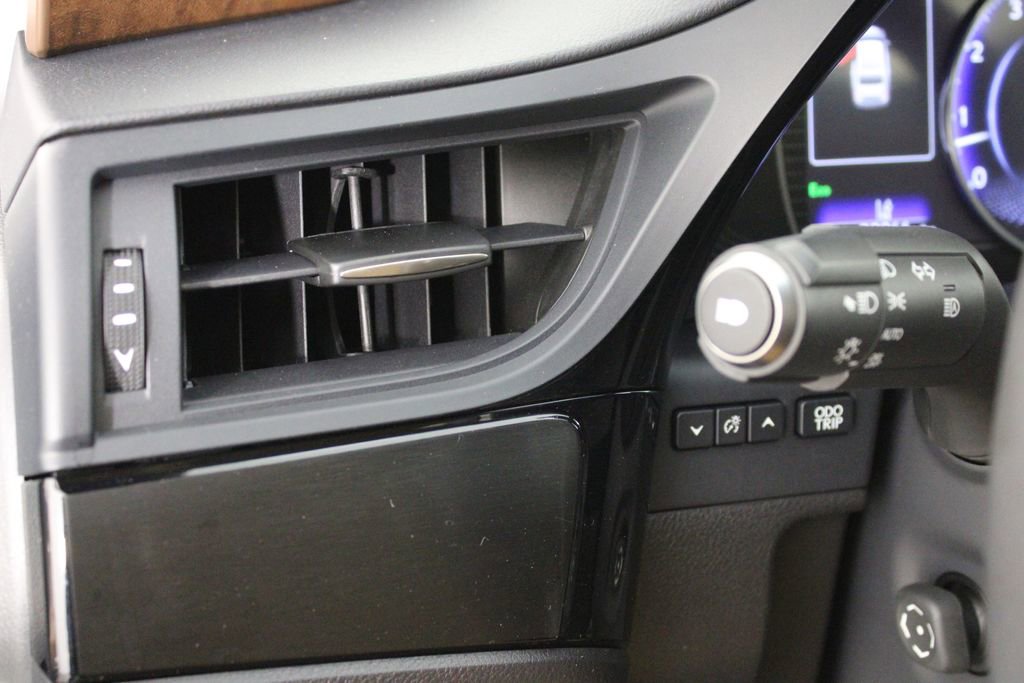 Used 2022 Lexus ES 350 w/ Premium Package image 19